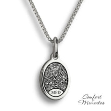 Load image into Gallery viewer, Oval Fingerprint Small Necklace - Silver