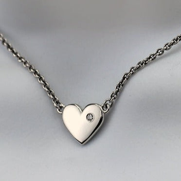 Silver Heart Pendant with Diamond V24G