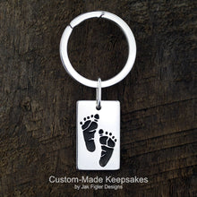 Load image into Gallery viewer, Dog Tag Footprint Keychain
